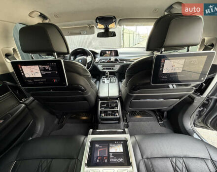 Сірий БМВ 7 Серія, об'ємом двигуна 4.4 л та пробігом 84 тис. км за 77000 $, фото 143 на Automoto.ua