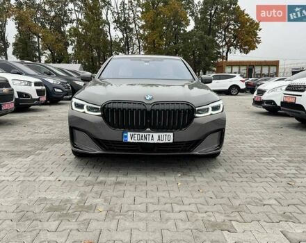 БМВ 7 Серия 2021 в Киеве на Automoto.ua Серый БМВ 7 Серия, объемом двигателя 2.99 л и пробегом 43 тыс. км за 105000 $, фото 3 на Automoto.ua