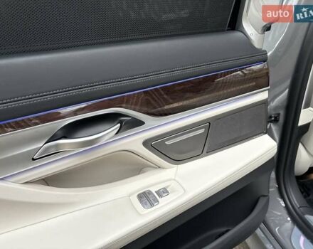 Серый БМВ 7 Серия, объемом двигателя 4.39 л и пробегом 35 тыс. км за 65500 $, фото 52 на Automoto.ua