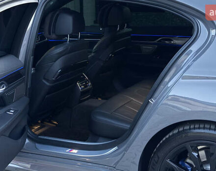 Серый БМВ 7 Серия, объемом двигателя 3 л и пробегом 54 тыс. км за 59000 $, фото 12 на Automoto.ua