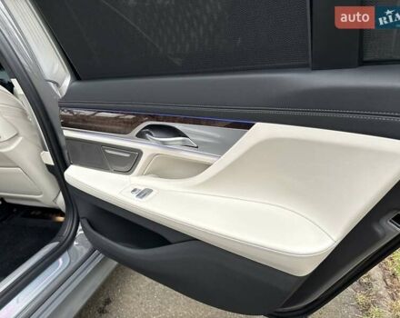 Серый БМВ 7 Серия, объемом двигателя 4.39 л и пробегом 35 тыс. км за 65500 $, фото 42 на Automoto.ua