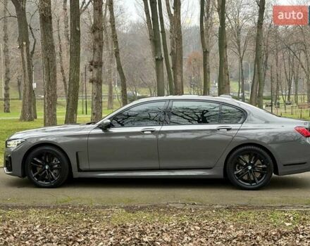 Серый БМВ 7 Серия, объемом двигателя 4.39 л и пробегом 35 тыс. км за 65500 $, фото 18 на Automoto.ua