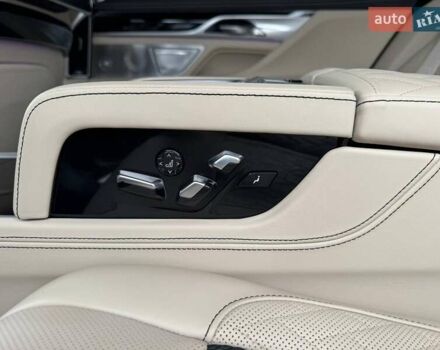 БМВ 7 Серия 2021 в Киеве на Automoto.ua Серый БМВ 7 Серия, объемом двигателя 2.99 л и пробегом 43 тыс. км за 105000 $, фото 46 на Automoto.ua