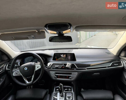 Сірий БМВ 7 Серія, об'ємом двигуна 4.4 л та пробігом 84 тис. км за 77000 $, фото 150 на Automoto.ua