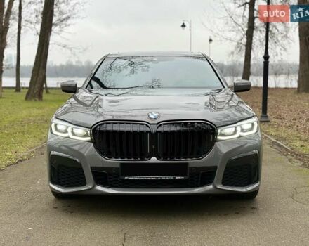 Серый БМВ 7 Серия, объемом двигателя 4.39 л и пробегом 35 тыс. км за 65500 $, фото 12 на Automoto.ua