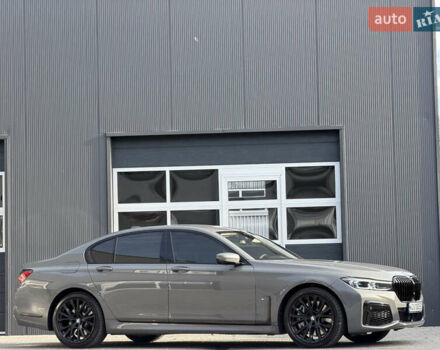 Сірий БМВ 7 Серія, об'ємом двигуна 4.4 л та пробігом 84 тис. км за 77000 $, фото 18 на Automoto.ua
