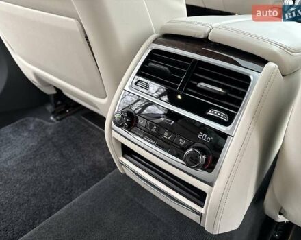 Серый БМВ 7 Серия, объемом двигателя 4.39 л и пробегом 35 тыс. км за 65500 $, фото 44 на Automoto.ua