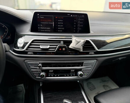 Сірий БМВ 7 Серія, об'ємом двигуна 4.4 л та пробігом 84 тис. км за 77000 $, фото 46 на Automoto.ua