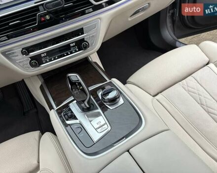Серый БМВ 7 Серия, объемом двигателя 4.39 л и пробегом 35 тыс. км за 65500 $, фото 55 на Automoto.ua