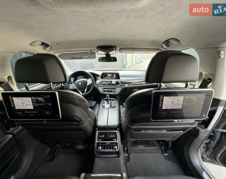 Сірий БМВ 7 Серія, об'ємом двигуна 4.4 л та пробігом 84 тис. км за 77000 $, фото 144 на Automoto.ua