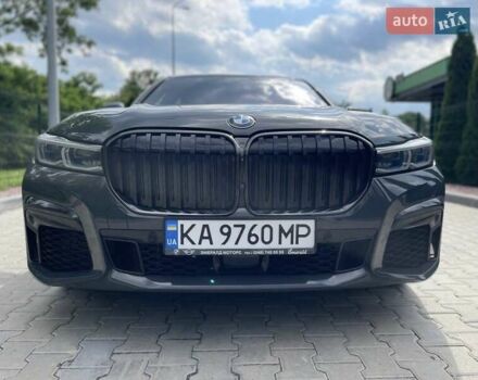 Серый БМВ 7 Серия, объемом двигателя 6.59 л и пробегом 85 тыс. км за 85000 $, фото 4 на Automoto.ua