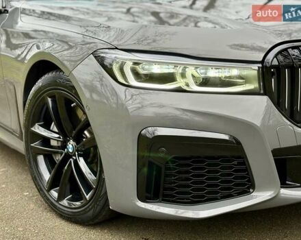 Серый БМВ 7 Серия, объемом двигателя 4.39 л и пробегом 35 тыс. км за 65500 $, фото 22 на Automoto.ua