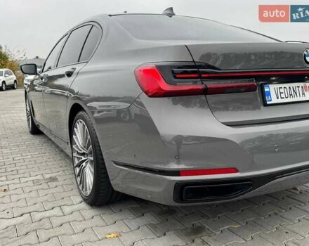 БМВ 7 Серия 2021 в Киеве на Automoto.ua Серый БМВ 7 Серия, объемом двигателя 2.99 л и пробегом 43 тыс. км за 105000 $, фото 10 на Automoto.ua