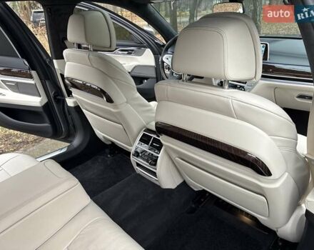 Серый БМВ 7 Серия, объемом двигателя 4.39 л и пробегом 35 тыс. км за 65500 $, фото 45 на Automoto.ua