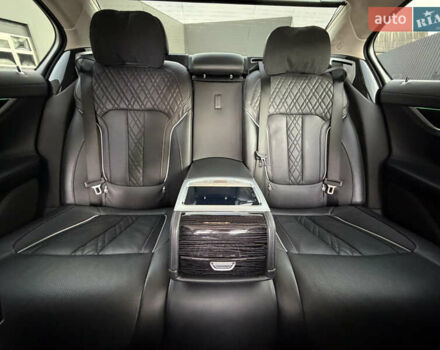 Сірий БМВ 7 Серія, об'ємом двигуна 4.4 л та пробігом 84 тис. км за 77000 $, фото 141 на Automoto.ua