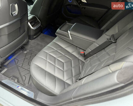 Сірий БМВ 7 Серія, об'ємом двигуна 4.39 л та пробігом 24 тис. км за 118900 $, фото 79 на Automoto.ua