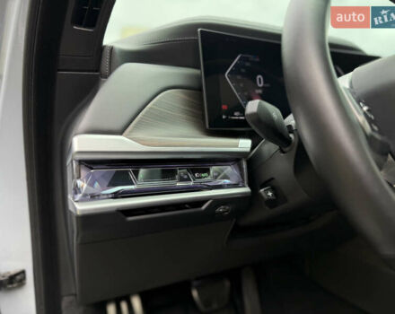 Сірий БМВ 7 Серія, об'ємом двигуна 4.39 л та пробігом 24 тис. км за 118900 $, фото 35 на Automoto.ua