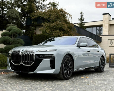 Сірий БМВ 7 Серія, об'ємом двигуна 4.39 л та пробігом 24 тис. км за 118900 $, фото 9 на Automoto.ua