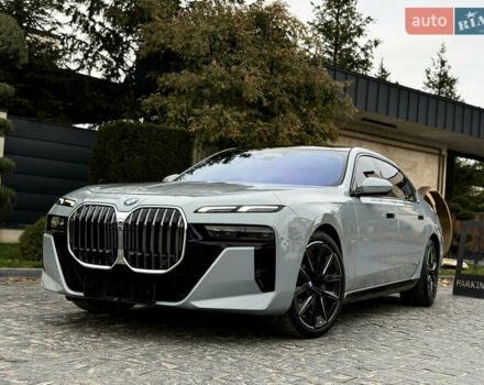 Сірий БМВ 7 Серія, об'ємом двигуна 4.39 л та пробігом 24 тис. км за 118900 $, фото 3 на Automoto.ua