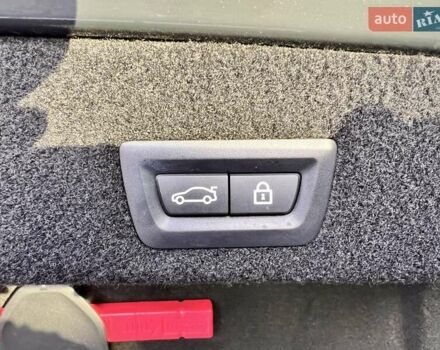 Сірий БМВ 7 Серія, об'ємом двигуна 2.99 л та пробігом 17 тис. км за 85999 $, фото 15 на Automoto.ua