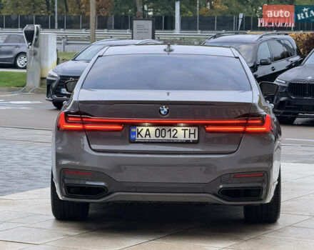 Серый БМВ 7 Серия, объемом двигателя 2.99 л и пробегом 20 тыс. км за 88800 $, фото 4 на Automoto.ua
