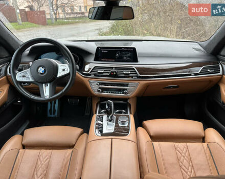 Сірий БМВ 7 Серія, об'ємом двигуна 3 л та пробігом 63 тис. км за 79500 $, фото 6 на Automoto.ua