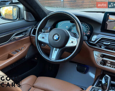 Сірий БМВ 7 Серія, об'ємом двигуна 3 л та пробігом 19 тис. км за 82000 $, фото 30 на Automoto.ua