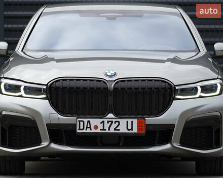 Серый БМВ 7 Серия, объемом двигателя 2.99 л и пробегом 89 тыс. км за 87500 $, фото 13 на Automoto.ua