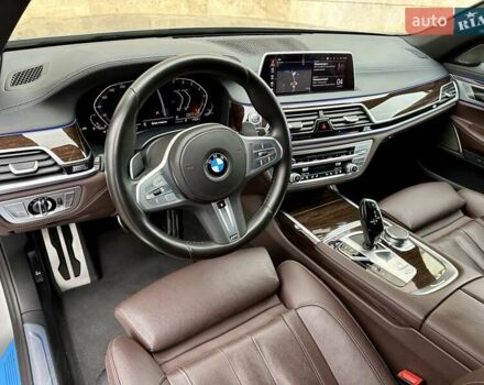 Сірий БМВ 7 Серія, об'ємом двигуна 2 л та пробігом 31 тис. км за 64800 $, фото 59 на Automoto.ua