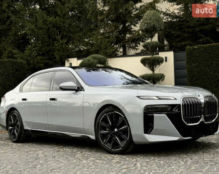 Сірий БМВ 7 Серія, об'ємом двигуна 4.4 л та пробігом 24 тис. км за 121000 $, фото 2 на Automoto.ua