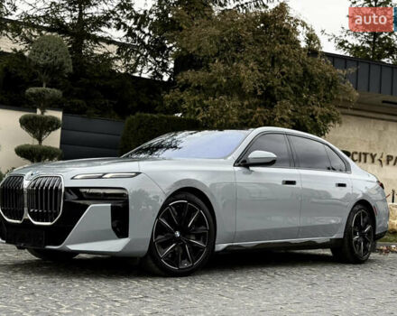Сірий БМВ 7 Серія, об'ємом двигуна 4.4 л та пробігом 24 тис. км за 121000 $, фото 4 на Automoto.ua