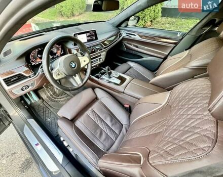 Сірий БМВ 7 Серія, об'ємом двигуна 2.99 л та пробігом 17 тис. км за 85999 $, фото 24 на Automoto.ua