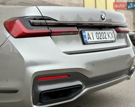 Сірий БМВ 7 Серія, об'ємом двигуна 2 л та пробігом 31 тис. км за 64800 $, фото 53 на Automoto.ua