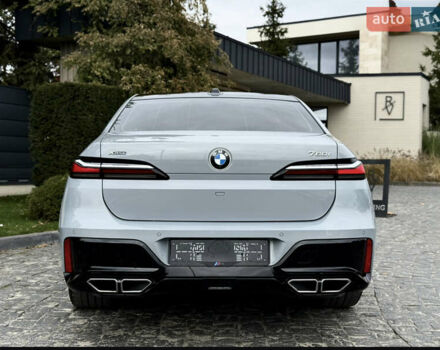 Сірий БМВ 7 Серія, об'ємом двигуна 4.4 л та пробігом 24 тис. км за 121000 $, фото 18 на Automoto.ua