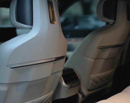 Серый БМВ 7 Серия, объемом двигателя 0 л и пробегом 75 тыс. км за 81000 $, фото 5 на Automoto.ua