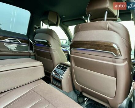 Сірий БМВ 7 Серія, об'ємом двигуна 2 л та пробігом 31 тис. км за 64800 $, фото 85 на Automoto.ua