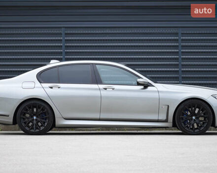 Серый БМВ 7 Серия, объемом двигателя 2.99 л и пробегом 89 тыс. км за 87500 $, фото 12 на Automoto.ua