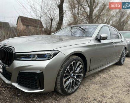 Сірий БМВ 7 Серія, об'ємом двигуна 3 л та пробігом 63 тис. км за 79500 $, фото 2 на Automoto.ua
