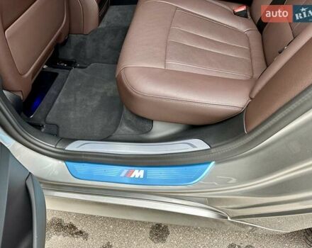 Сірий БМВ 7 Серія, об'ємом двигуна 2 л та пробігом 31 тис. км за 64800 $, фото 78 на Automoto.ua