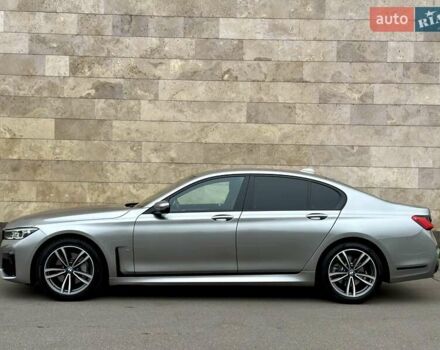 Сірий БМВ 7 Серія, об'ємом двигуна 2 л та пробігом 31 тис. км за 64800 $, фото 31 на Automoto.ua