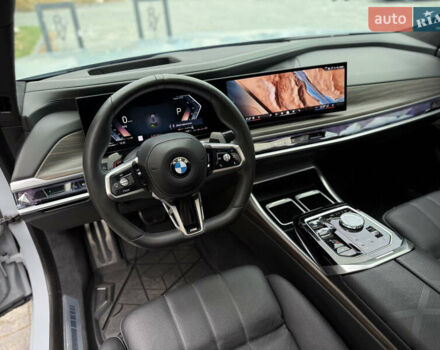 Сірий БМВ 7 Серія, об'ємом двигуна 4.39 л та пробігом 24 тис. км за 118900 $, фото 40 на Automoto.ua
