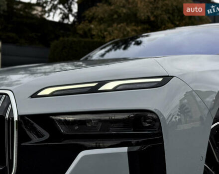 Сірий БМВ 7 Серія, об'ємом двигуна 4.39 л та пробігом 24 тис. км за 118900 $, фото 6 на Automoto.ua