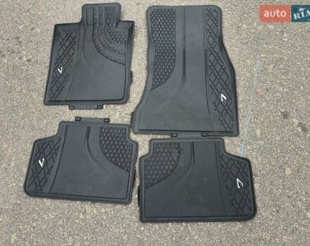 Сірий БМВ 7 Серія, об'ємом двигуна 2 л та пробігом 31 тис. км за 64800 $, фото 96 на Automoto.ua