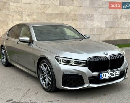 Сірий БМВ 7 Серія, об'ємом двигуна 2 л та пробігом 31 тис. км за 64800 $, фото 26 на Automoto.ua