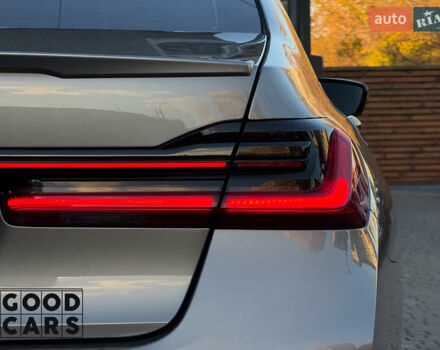 Сірий БМВ 7 Серія, об'ємом двигуна 3 л та пробігом 19 тис. км за 82000 $, фото 10 на Automoto.ua