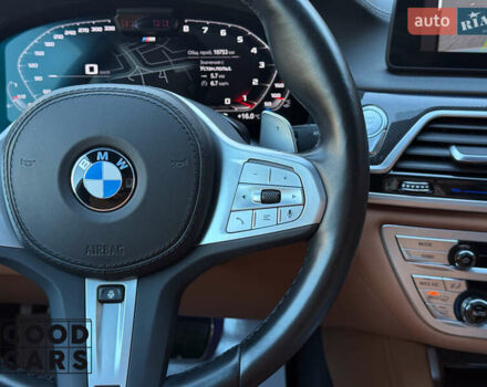 Сірий БМВ 7 Серія, об'ємом двигуна 3 л та пробігом 19 тис. км за 82000 $, фото 28 на Automoto.ua