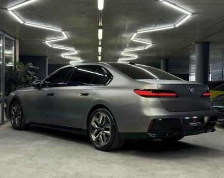БМВ 7 Серия 2023 в Одессе на Automoto.ua Серый БМВ 7 Серия, объемом двигателя 3 л и пробегом 1 тыс. км за 133000 $, фото 14 на Automoto.ua