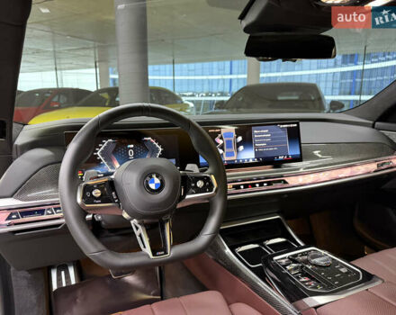 БМВ 7 Серия 2023 в Одессе на Automoto.ua Серый БМВ 7 Серия, объемом двигателя 3 л и пробегом 1 тыс. км за 133000 $, фото 24 на Automoto.ua