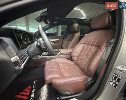 БМВ 7 Серия 2023 в Одессе на Automoto.ua Серый БМВ 7 Серия, объемом двигателя 3 л и пробегом 1 тыс. км за 133000 $, фото 18 на Automoto.ua