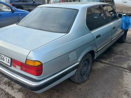 БМВ 7 Серія 1989 у Хмельницькому на Automoto.ua Сірий БМВ 7 Серія, об'ємом двигуна 3.5 л та пробігом 300 тис. км за 2000 $, фото 1 на Automoto.ua